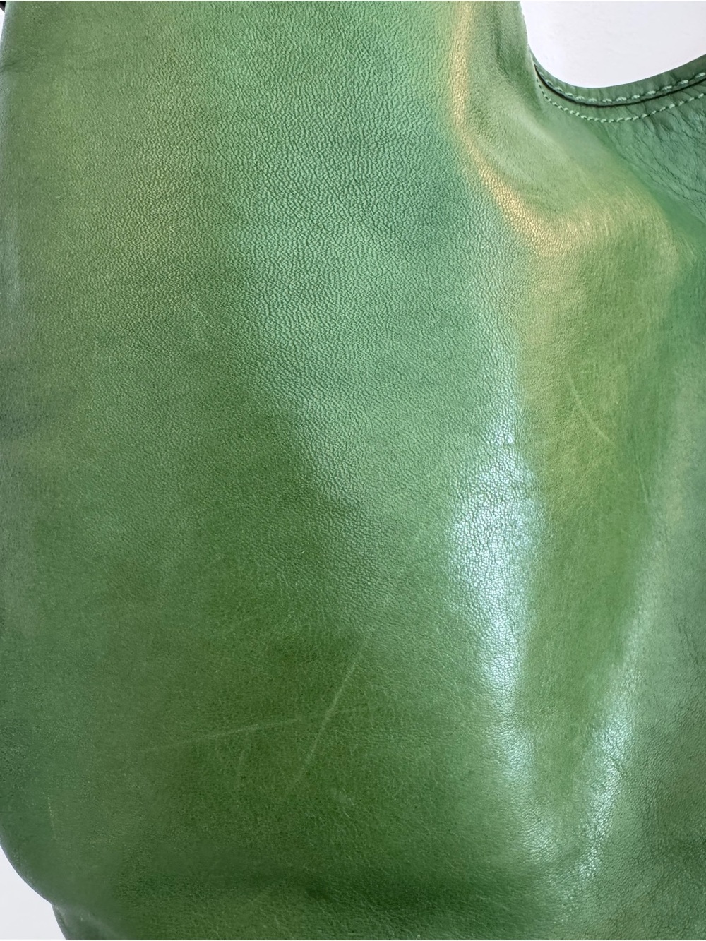 VTG COACH BLEEKER TATTERSALL BURNISHED Leather Bucket Bag in Apple Green #11422 - Picture 7 of 17